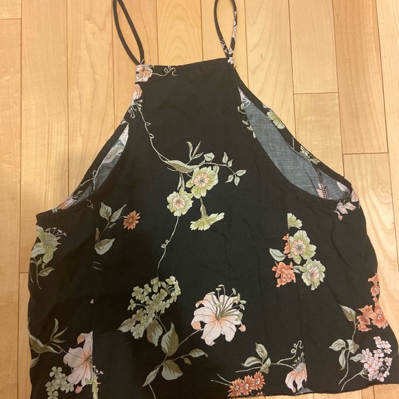 Brandy Melville Tank Top - Picture 3 of 3